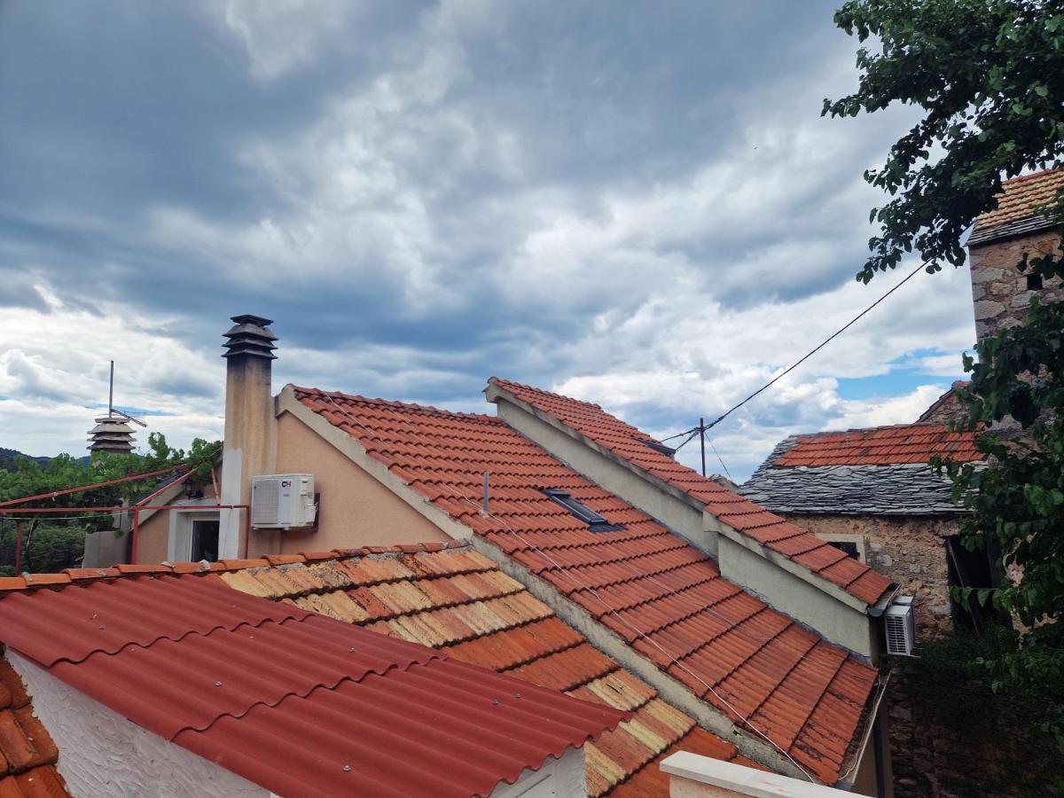 Отель Kuca Za Odmor Dobrila Елса Экстерьер фото